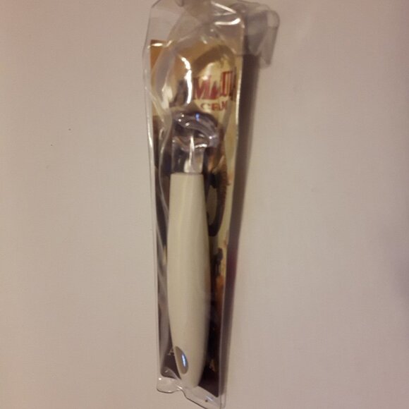RARE Amarula cream ice cream scoop plastic NIP - Picture 1 of 2
